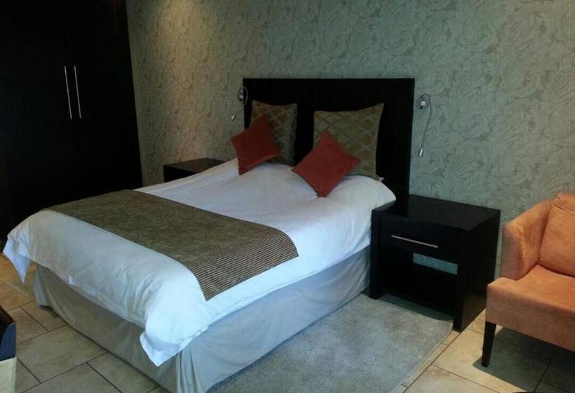 Planet Hotel Hollybum