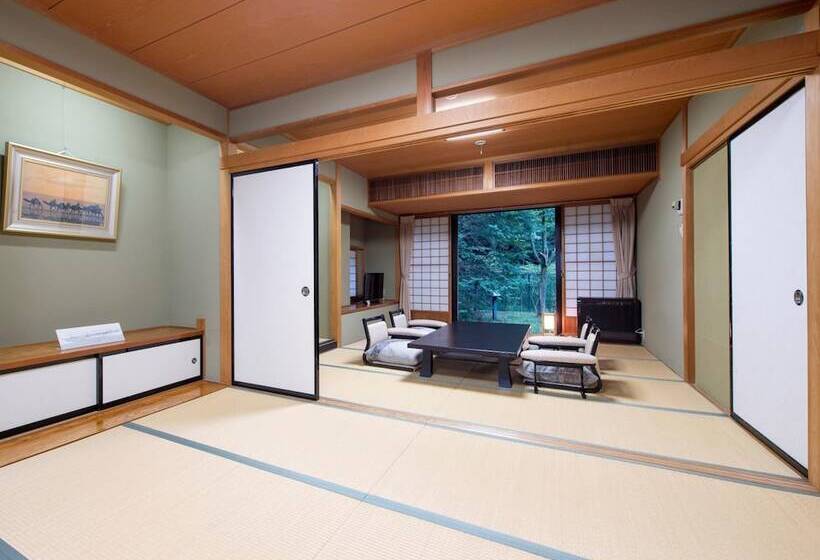 Ryokan Saneikaku