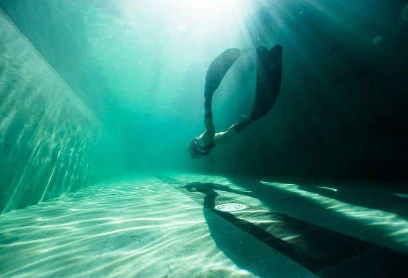 Общежитие Ocean Prana Village