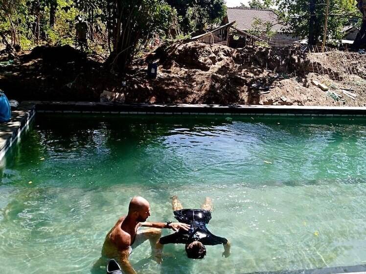 Общежитие Ocean Prana Village