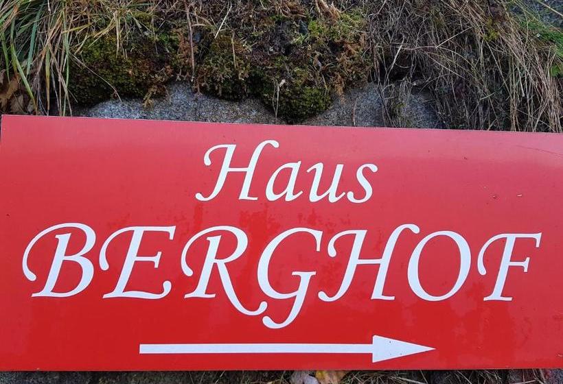 ベッドアンドブレックファースト Haus Berghof