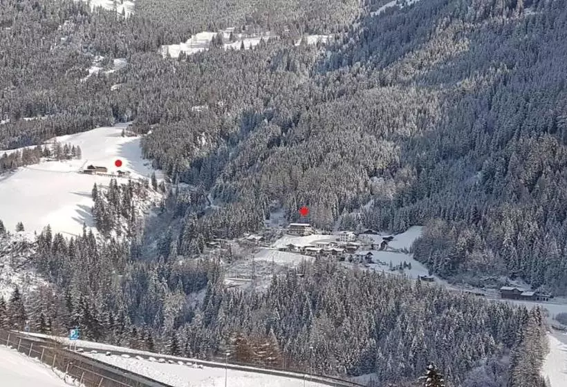 Aamiaismajoitus (B&B) Haus Berghof