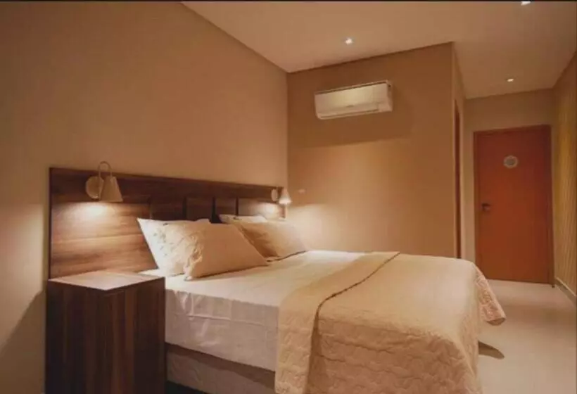 Guess Hotel & Motel