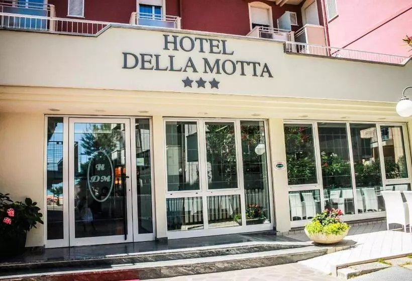 هتل Della Motta