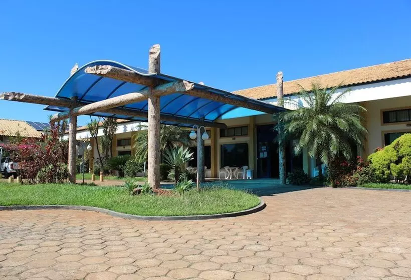 Hotelli Grandes Lagos Park