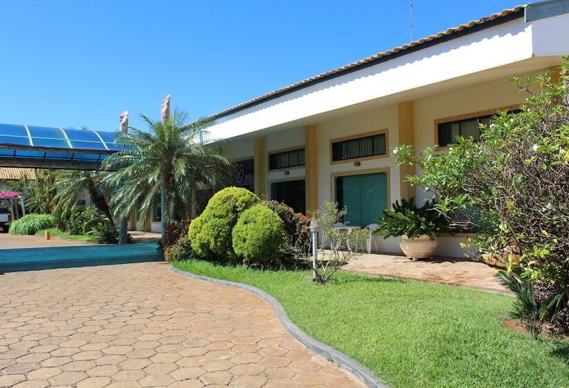 בית מלון כפרי Grandes Lagos Park