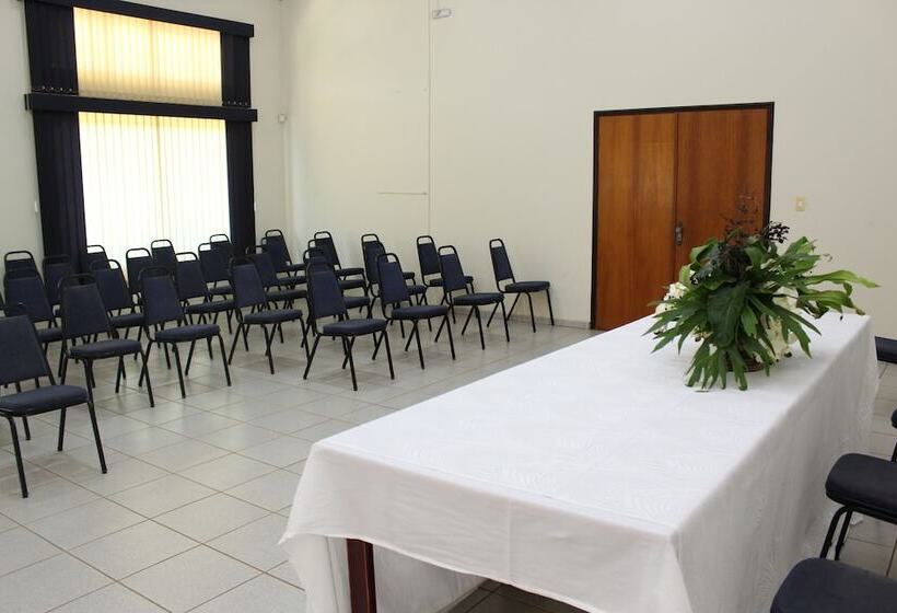 בית מלון כפרי Grandes Lagos Park