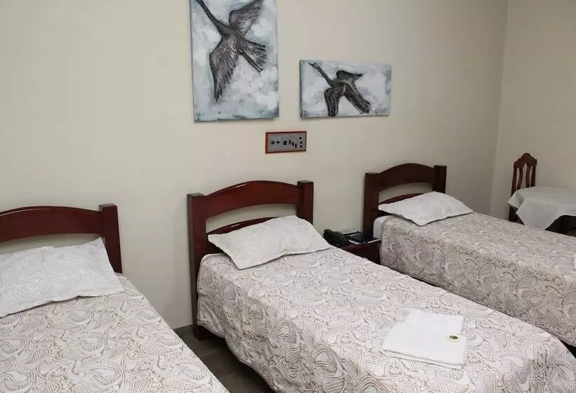 Hotelli Grandes Lagos Park
