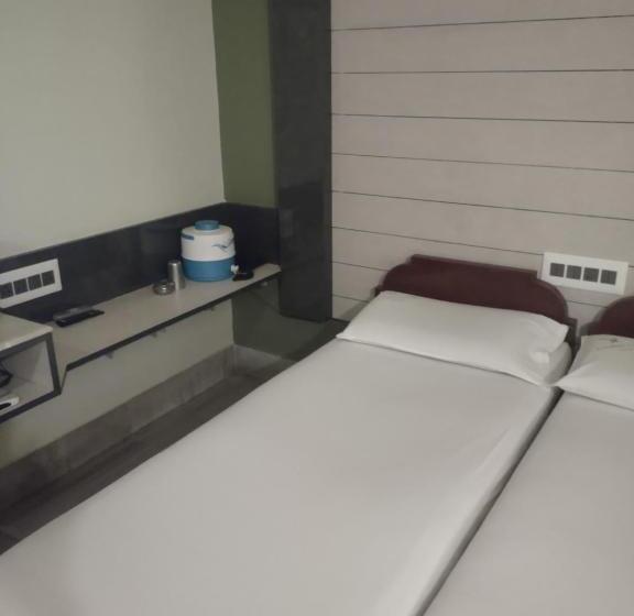 בית מלון כפרי Krishna Lodge