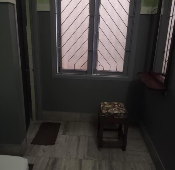 בית מלון כפרי Krishna Lodge