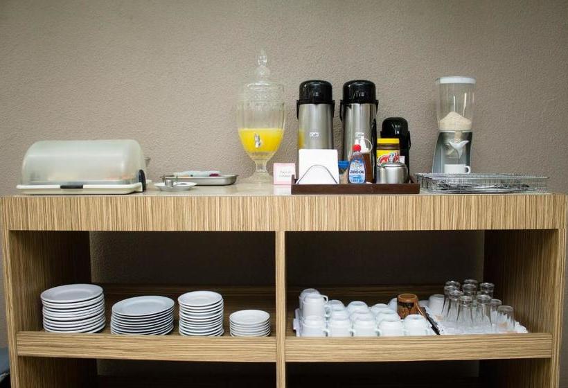 هتل Pepita Palace