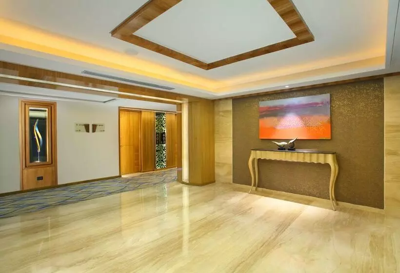 Hotelli Radisson Blu Jammu