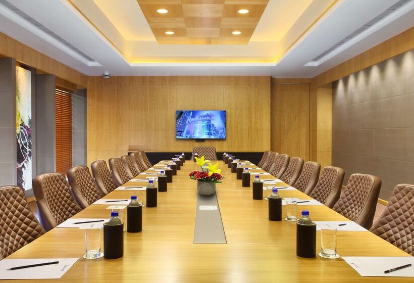 酒店 Radisson Blu Jammu