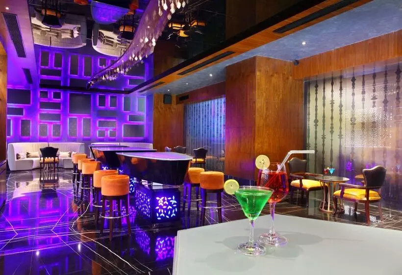 Hotelli Radisson Blu Jammu