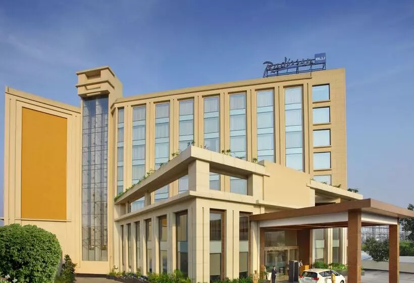 Hotelli Radisson Blu Jammu