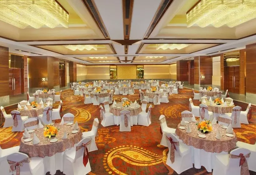 Hotelli Radisson Blu Jammu