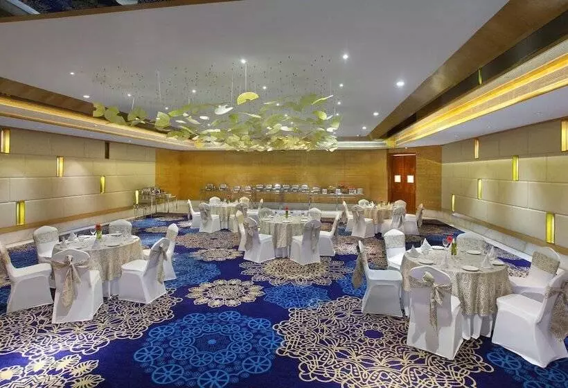 Hotelli Radisson Blu Jammu