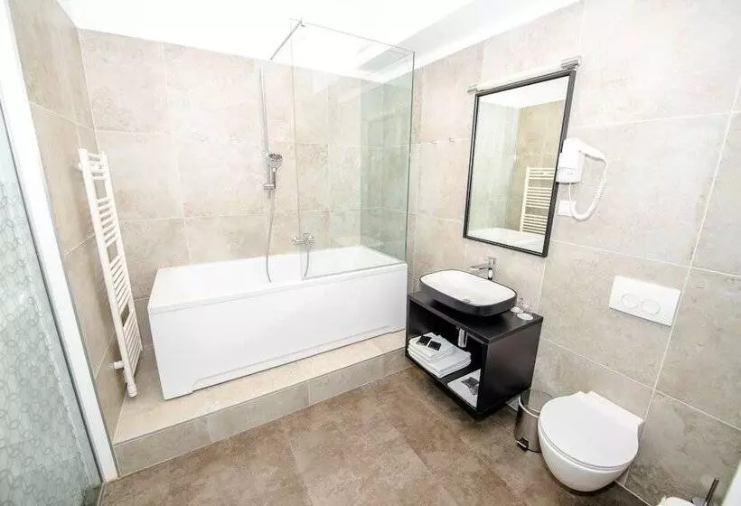 Urban Boutique Hotel Center