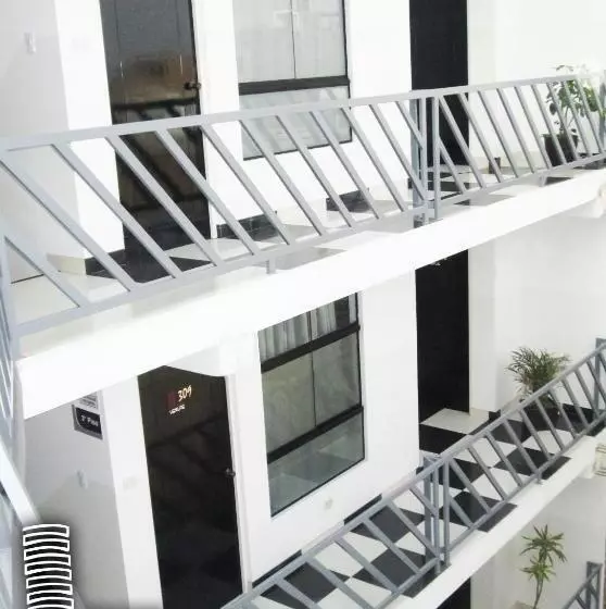 Hotel Venture