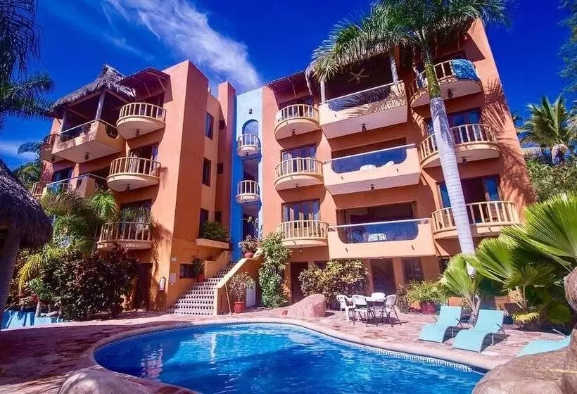 هتل Villas Chulavista
