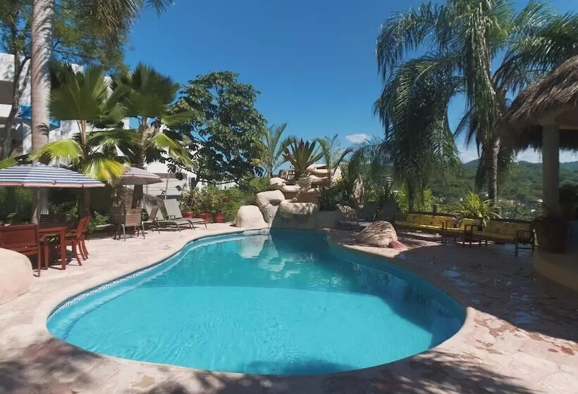 هتل Villas Chulavista