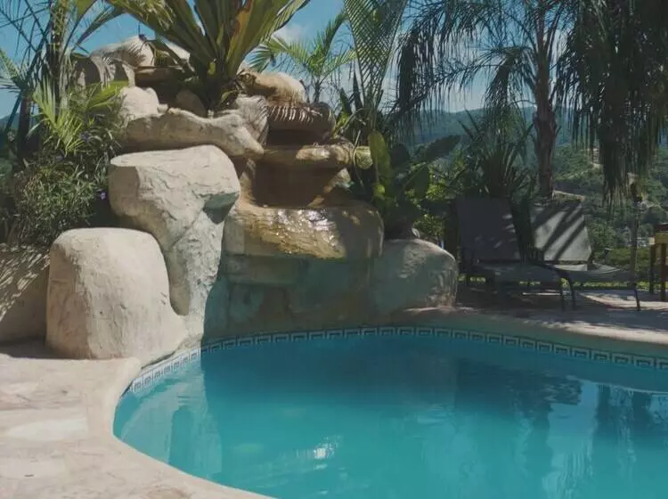 هتل Villas Chulavista