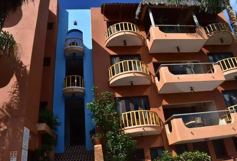 هتل Villas Chulavista