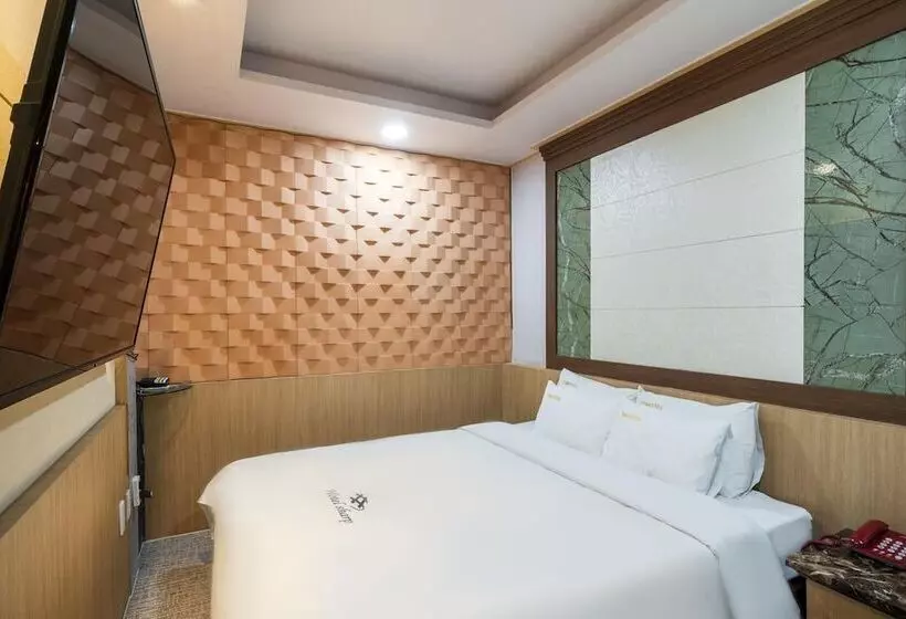 Motelli Sharp Hotel Jeonju
