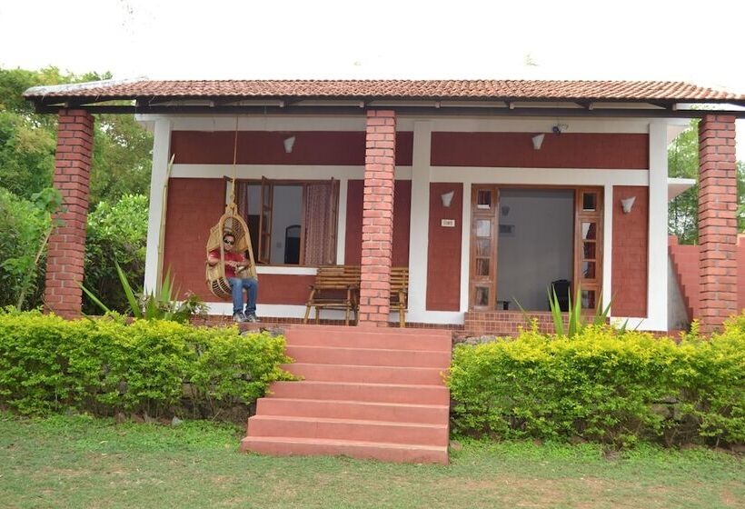 אתר נופש Safari Land Villa Masinagudi   Hostel