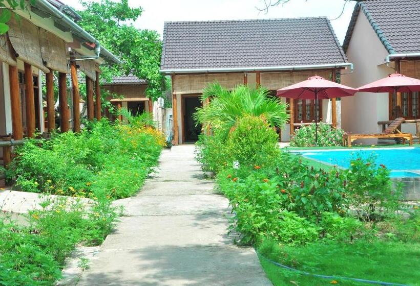 استراحتگاه Thuy Van Bungalow