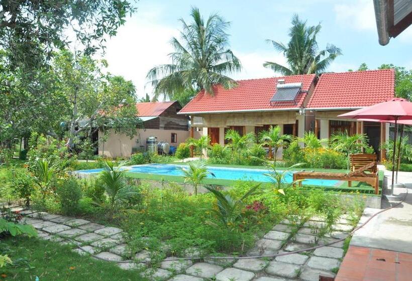 استراحتگاه Thuy Van Bungalow
