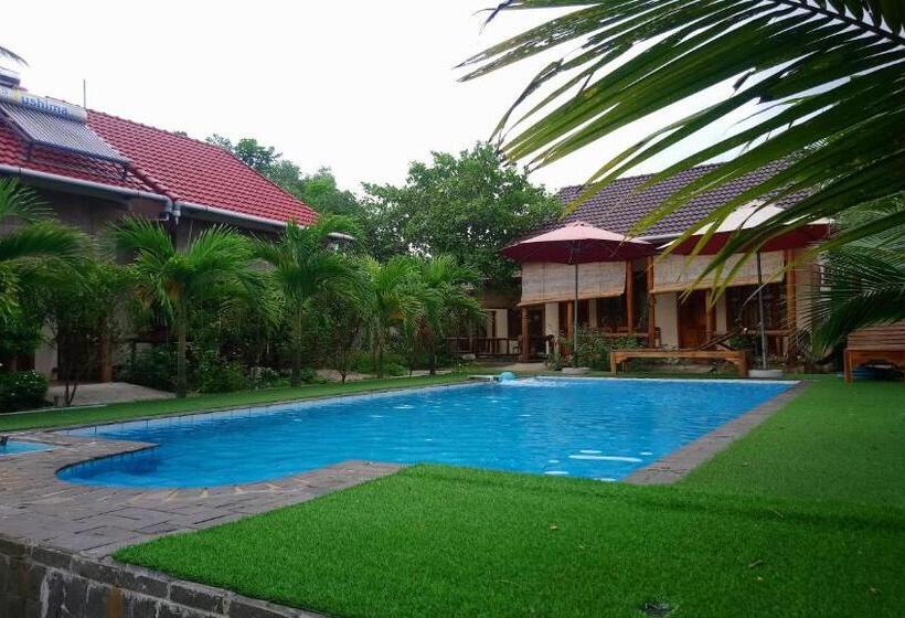 استراحتگاه Thuy Van Bungalow