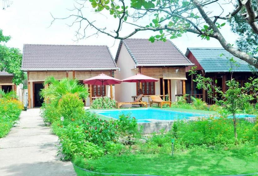 استراحتگاه Thuy Van Bungalow