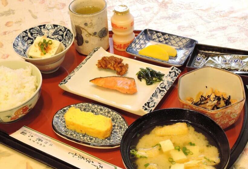 Рёкан Kenrokuen