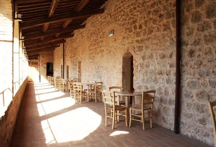 Ostello Contessa Ava Dei Lambardi