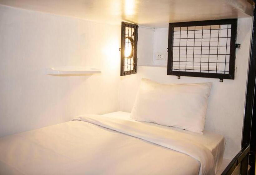 ユースホステル Mad Monkey Luang Prabang