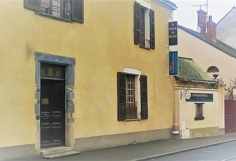 مبيت وإفطار Le Clos Des Guibouleraies