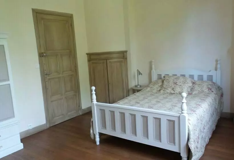 Aamiaismajoitus (B&B) Palazzo Fiorio Chambres D Hôtes Limoux