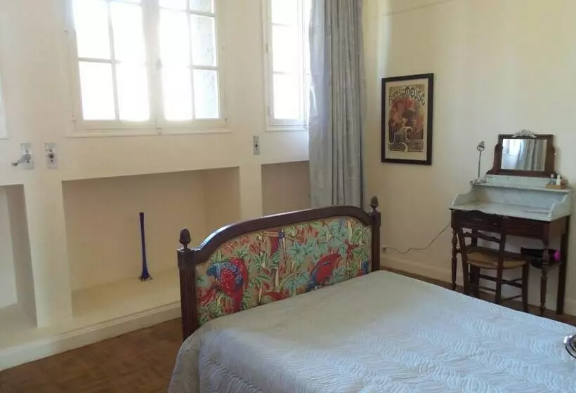 Aamiaismajoitus (B&B) Palazzo Fiorio Chambres D Hôtes Limoux
