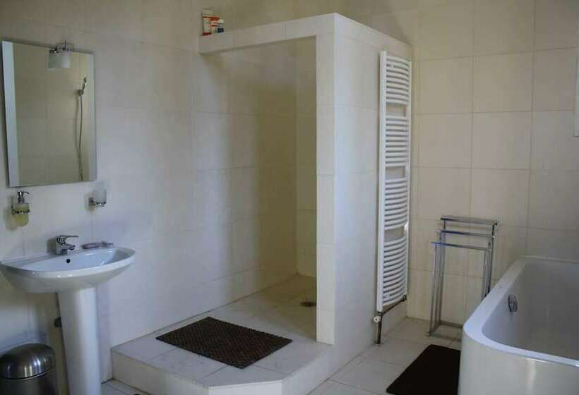 مبيت وإفطار Palazzo Fiorio Chambres D Hôtes  Limoux