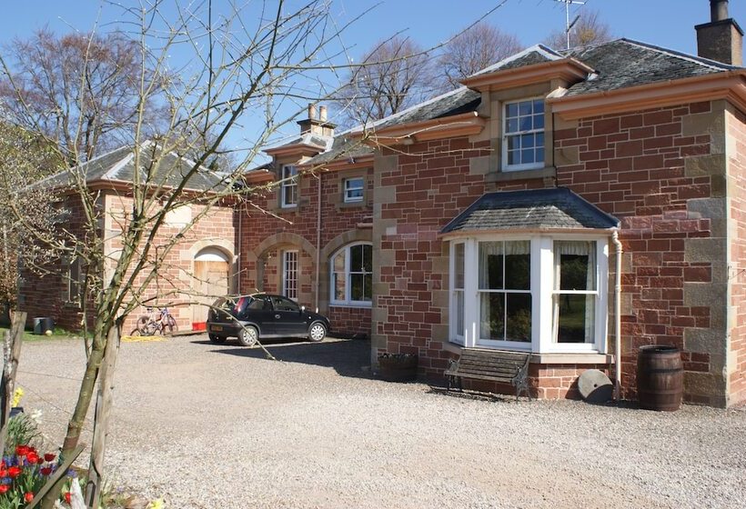 ベッドアンドブレックファースト The Barn At The Coach House