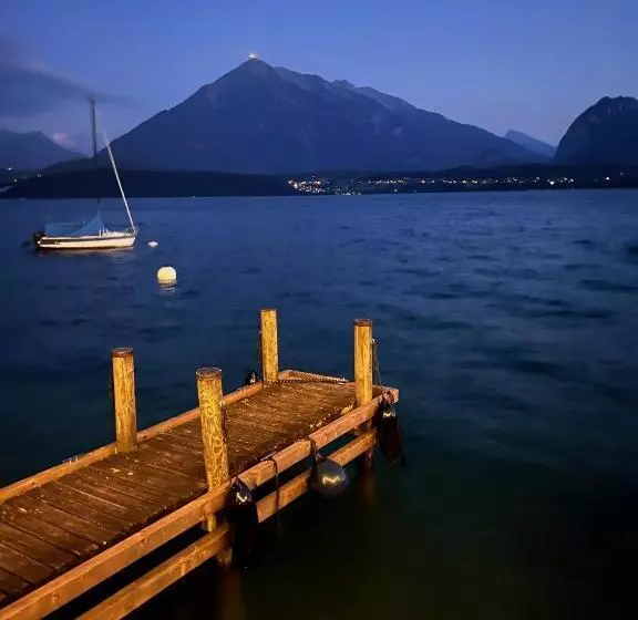 Boutique Hotel Niesenblick   Direkt Am Thunersee Gelegen Mit Self Check In & Digitaler Rezeption