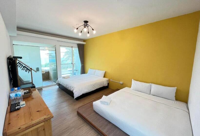 ベッドアンドブレックファースト Cest La Vie