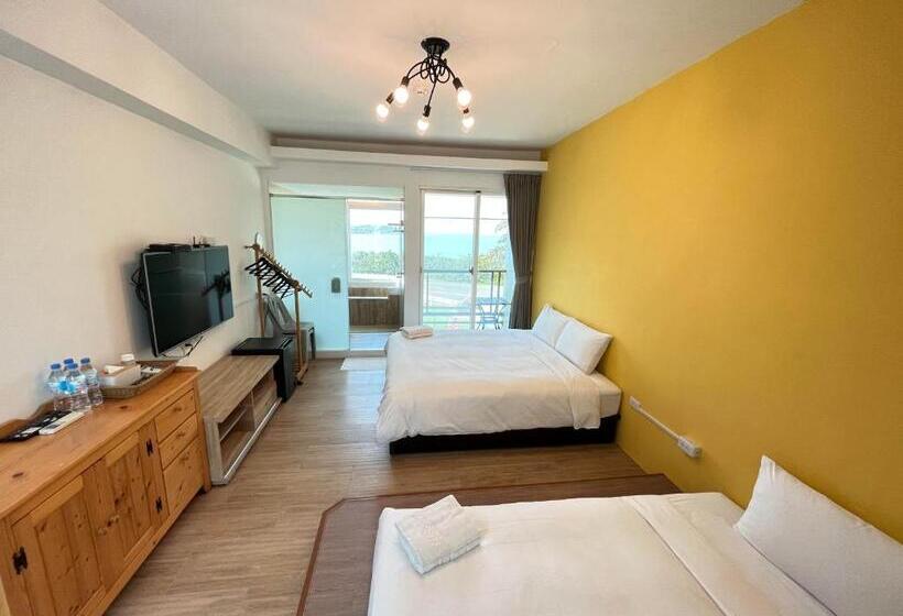 ベッドアンドブレックファースト Cest La Vie