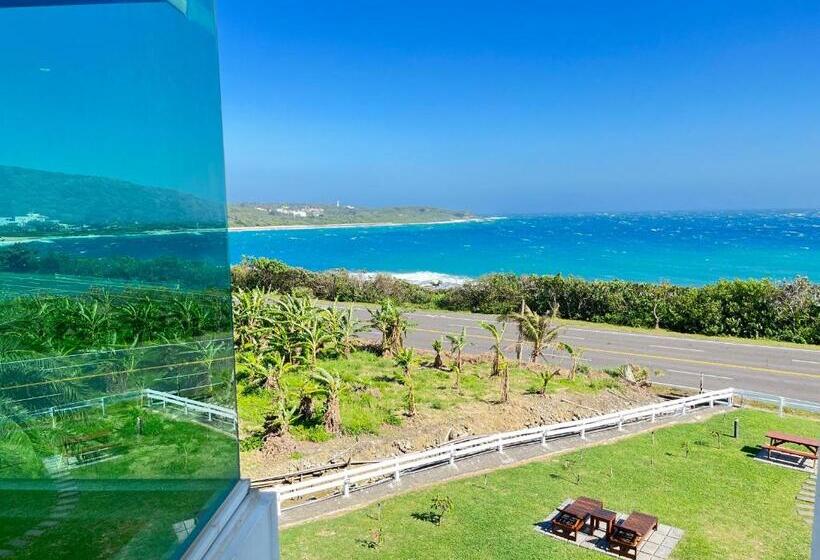 ベッドアンドブレックファースト Cest La Vie