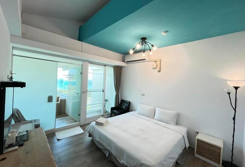 ベッドアンドブレックファースト Cest La Vie