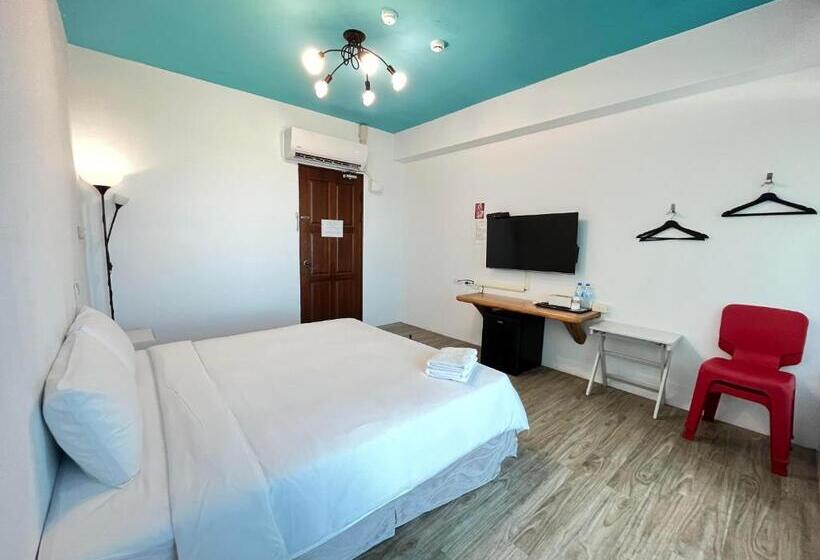 ベッドアンドブレックファースト Cest La Vie