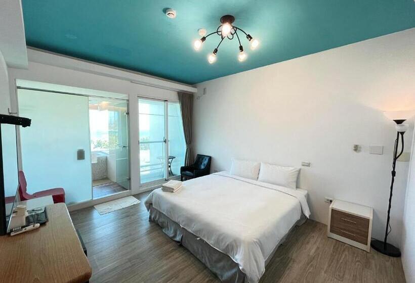 ベッドアンドブレックファースト Cest La Vie