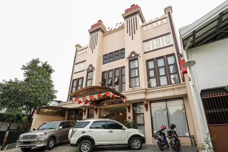 ホテル Audah Syariah Residence Mitra Reddoorz