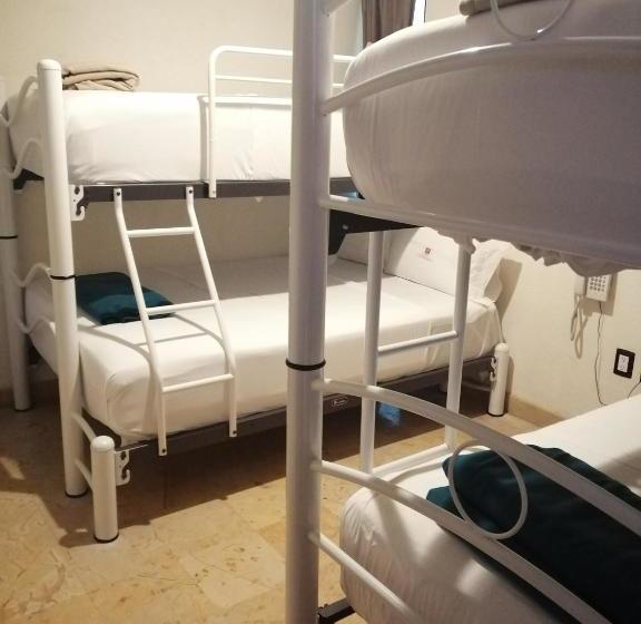 ホテル El Campanario